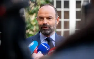 Lire la suite à propos de l’article Édouard Philippe : Trappes, le mot arrivé en retard