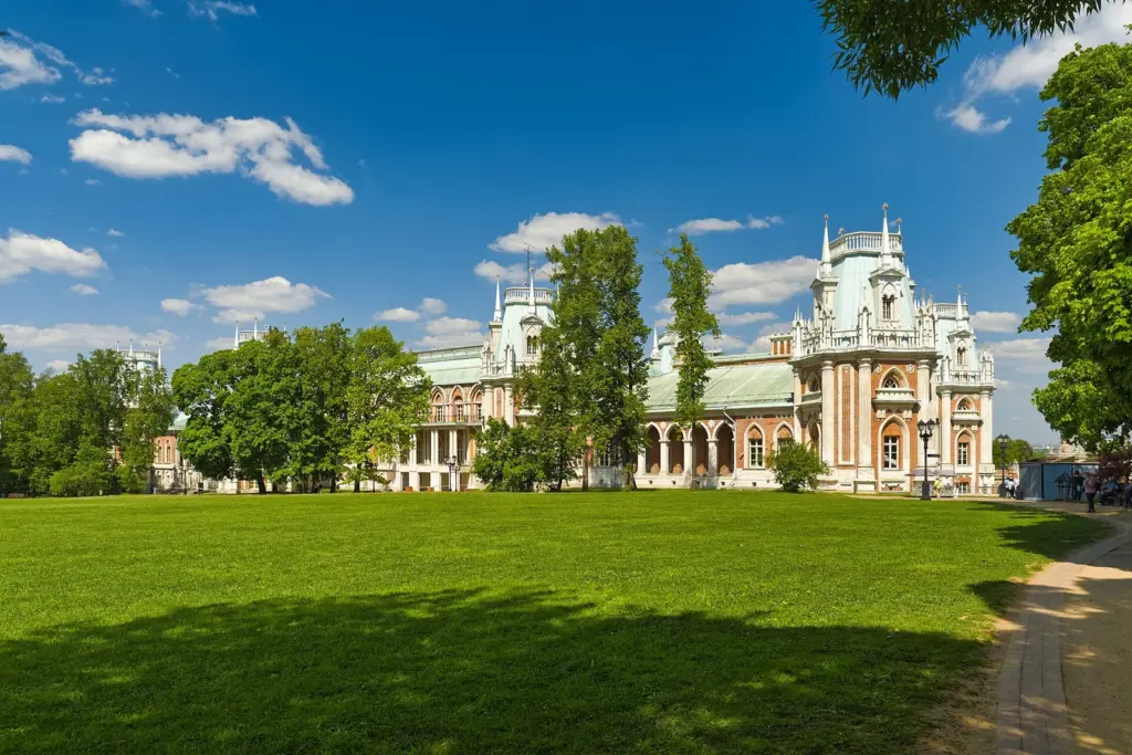 Le Grand Palais du domaine-musée de Tsaritsyno, dans le sud de Moscou